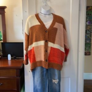 Arula color lock sweater